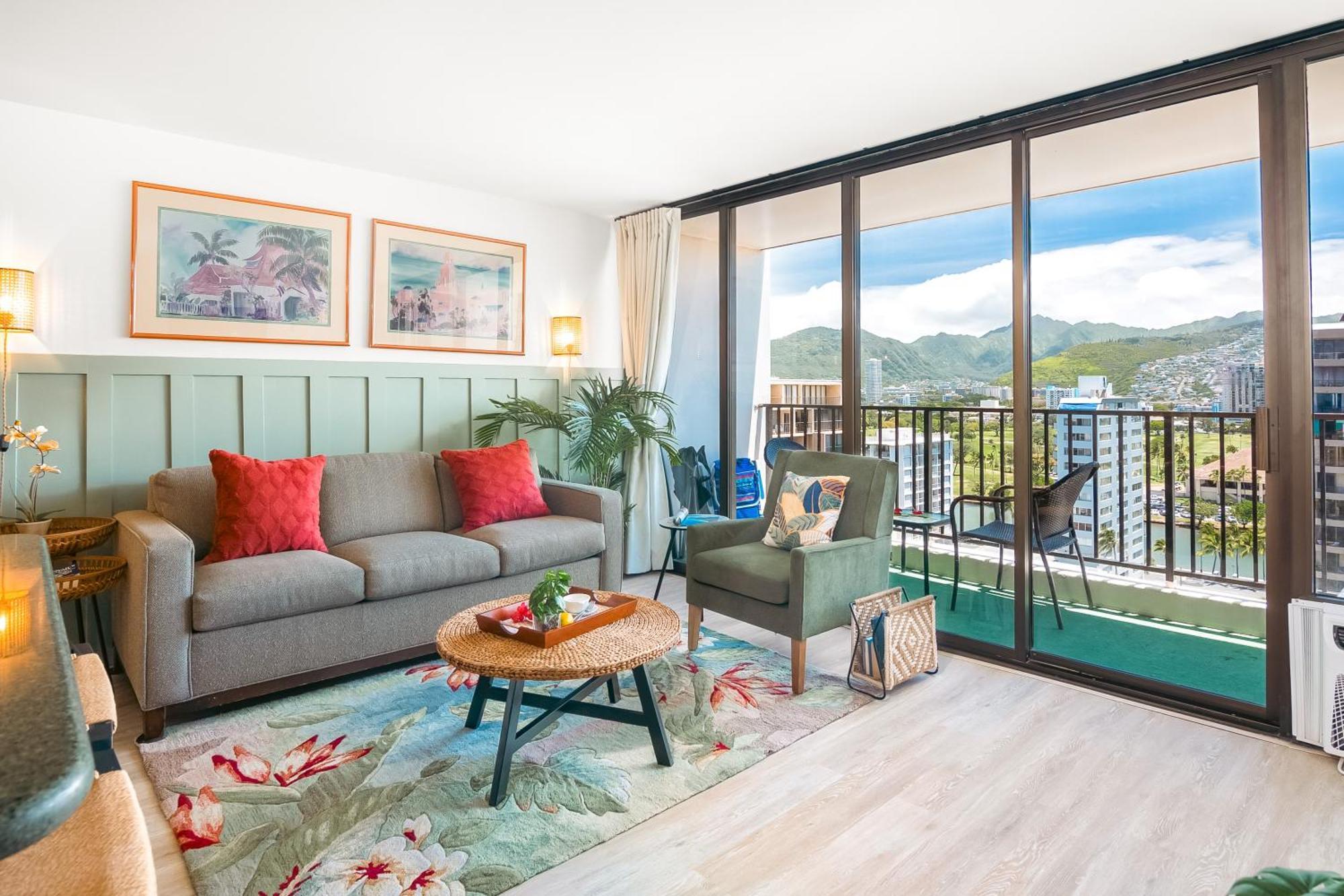 Mountain View Condo W/ King-Size Bed, Free Parking ホノルル エクステリア 写真